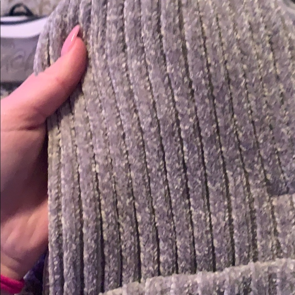 Beanie - Picture 2 of 3